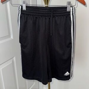 Adidas sport black and white the stripe shorts🌟